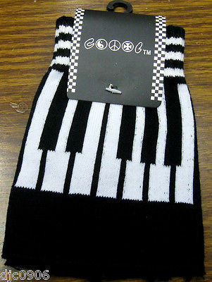 BLACK MUSICAL PIANO KEYBOARD CUTOFF KNIT FINGERLESS WINTER GLOVES-NEW!