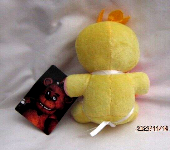 Five Nights at Freddy's 6" Chica with Mr. Cupcake and Let's Eat Apron with Plastic Eyes Plush Animal-NEW with Tags!