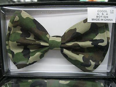 MILITARY/ARMY GREEN CAMOFLAUGE ADJUSTABLE  BOW TIE-NEW GIFT BOX!