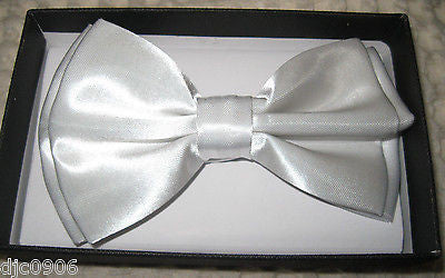 Solid White Adjustable Bow Tie&White Skulls Wings on Black Suspenders Combo-New