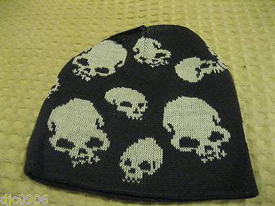 Gray White Skulls Winter Knitted Skull Beanie Ski Cap-New!Skulls Beanie Cap-New