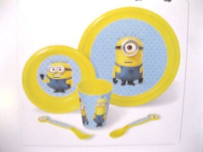 Despicable Me2 Minions 5 pc Mealtime Dinnerware Set Plate,Bowl,Flatware&Cup-New