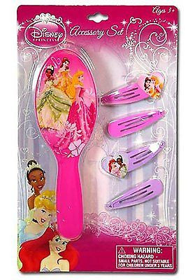 Disney Princess and Friends Hair Accessory Pink Brush and 4 hair clips-New!