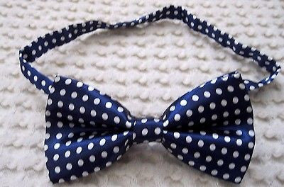 NAVY BLUE WITH WHITE POLKA DOTS PRE-TIED ADJUSTABLE BOW TIE-NEW!