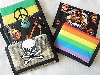 Black with Skull and Crossbones Wallet Unisex Men's 4.5" x 3" W-New in Package!