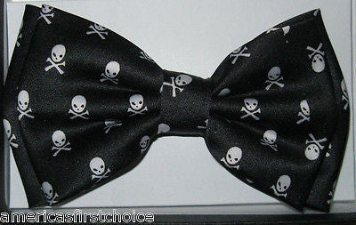 Unisex Small Skulls Crossbones Bow tie, Skulls Neck Tie,& Suspenders Combo Set