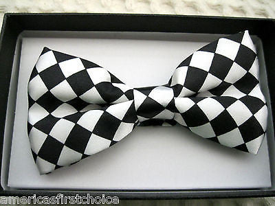 White & Black Diamonds Bow Tie & Black White Diamonds Adjustable Suspenders Set2