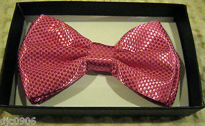 Solid Pink Diamond Mesh Pattern Bow Tie & Pink Glitter Y-Back Suspenders Set