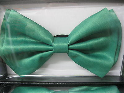 BRIGHT GREEN TUXEDO ADJUSTABLE  BOW TIE-GREEN ADJUSTABLE BOWTIE-NEW!!! GIFT BOX!