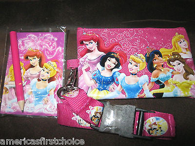 DISNEY PRINCESS I LOVE TO SPARKLE DETACHABLE COIN POUCH/WALLET & LANYARD-NEW!