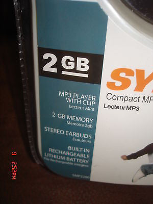 Slyvania (2 GB) MP3 Compact Player New!
